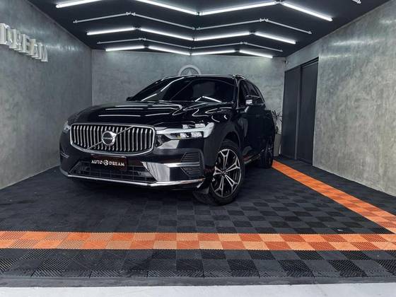 VOLVO XC60 2.0 T8 RECHARGE INSCRIPTION EXPRESSION AWD GEARTRONIC